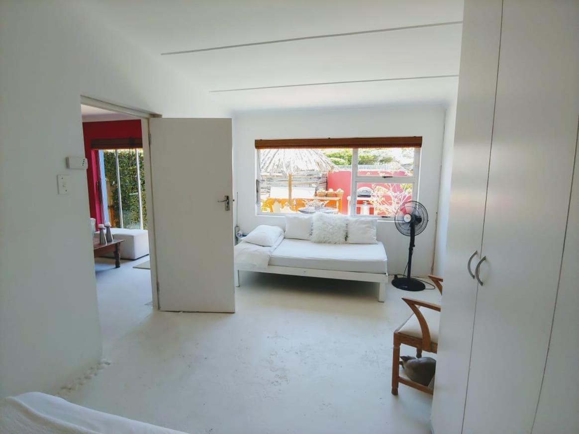 Bamboo Beach Seaside House Hotell Hermanus Exteriör bild